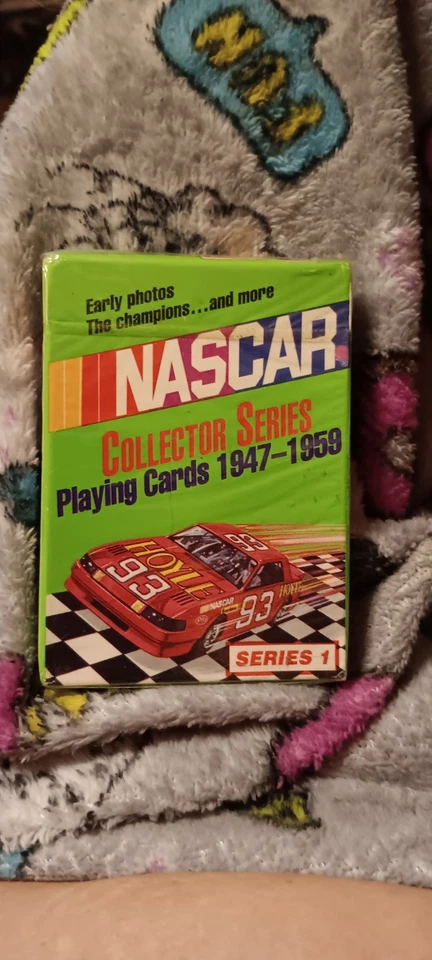 Tarjetas de juego Nascar Collectors Series 1947-1959 Serie 1 todavía tiene plástico Foto 1 de 1
