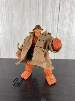 Fantastic Four Thing Marvel Legends con gabardina sombrero y gafas. Nuevo Foto 1 de 4