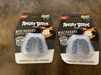 Pack de 2 protectores bucales Venum Bomb negros Angry Birds serie de entrenamiento para niños bebés 6-12 Foto 1 de 4