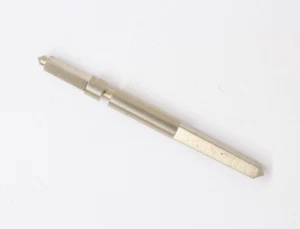 Tige Winding stem Aufzugwelle Albero di carica KUMMER 198 NOS 401 - Imagen 1 de 1
