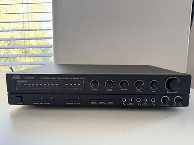 Mezclador de karaoke profesional Audio2000’s AKJ7041 – probado funcionando, buenas características Foto 1 de 4