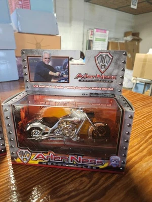 ARLEN NESS IRON LEGENDS 1:18 Scale Die Cast Replica Custom Motorcycle Sealed - Image 1 of 2