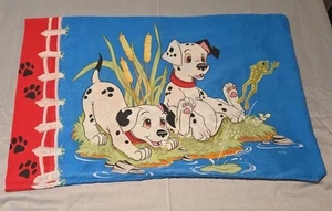 Funda de Almohada Estándar Doble Cara Personaje Dálmatas Disney 101 Años 90 De Colección - Imagen 1 de 6