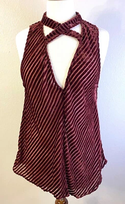 Top aterciopelado Silence + Noise Rust, talla M Foto 1 de 4