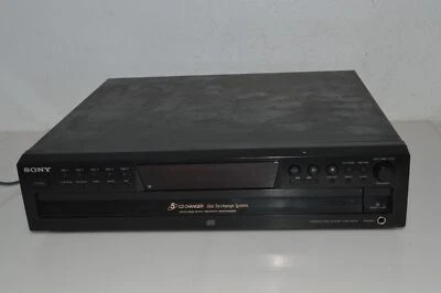 SONY CDP-CE375 Compact Disc Lettore - Per Parti & Riparazione (IET10) - Immagine 1 di 4