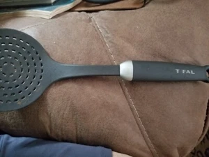 T-Fal schwarz Nylon Schöpfkelle Abschäumer, für Knödel, pochierte Eier 14" Made France gebraucht - Bild 1 von 5