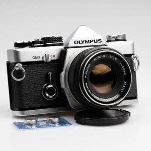 *SERVICED & TESTED* Olympus OM-2 Classic 35mm Film Camera Zuiko 50mm 1.8 Lens - Picture 1 of 18