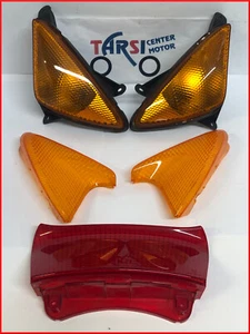 KIT COMPLETO FRECCE E GEMME FARO POSTERIORE ORIGINALI YAMAHA T-MAX-5GJ833100000 - Foto 1 di 2