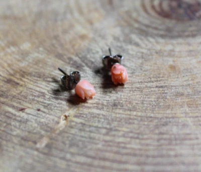 Carved Peach Coral Petite Stud Earrings - Image 1 of 4