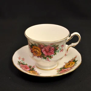 Queen Anne Footed Cup & Saucer #8673 Roses Pink Rust w/Gold 1946-1966 Bone China - Picture 1 of 12