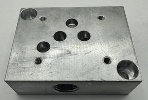 AD05SPS8P, Daman, Aluminum Subplate - Picture 1 of 3