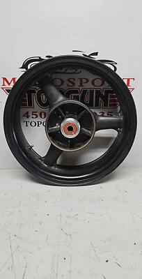 2003 - 2005 KAWASAKI ZR-7S ZR750 OEM REAR  WHEEL 17 X 5.50 RIM 41073-1589-R2 Foto 1 de 4