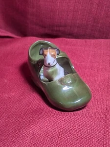 Vintage Jack Russell Terrier Hund im Schuh Vintage Porzellan Figur - Bild 1 von 6