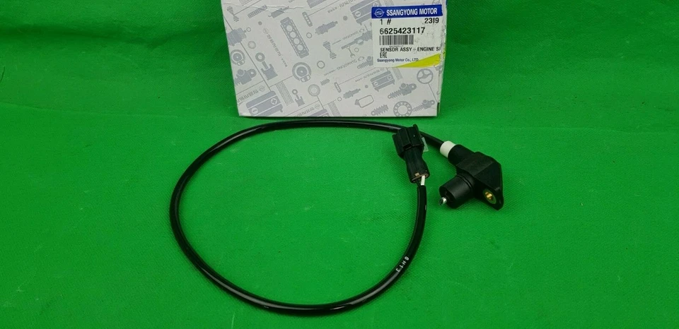 GENUINE SSANGYONG MUSSO SPORTS UTE 2.9 L TURBO DIESEL ENGINE SPEED SENSOR     - Image 1 of 2