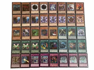 YUGIOH Egyptian God Deck Complete 40 - Cards with Sleeves - Picture 1 of 24
