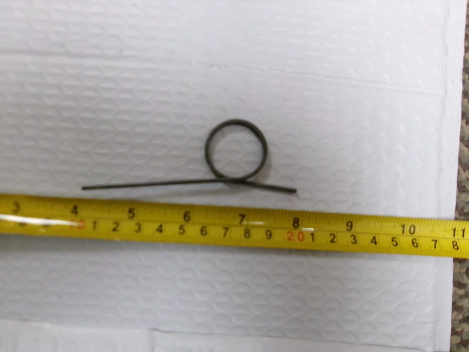 CUB CADET MTD TROY-BILT 732-04773 Torsion Spring - Image 1 of 1