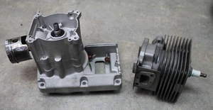 BLOCCO HUSQVARNA 150BT - PISTONE E CILINDRO SONO SEGNATI - RIPIANO 50 - Foto 1 di 5