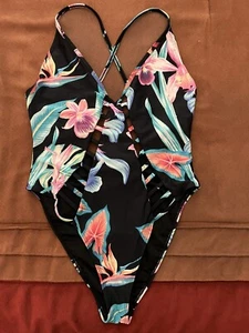 FOREVER 21 Black Floral Cutout Adjustable Straps 1-Piece Bathing Swimsuit Size M - Picture 1 of 15