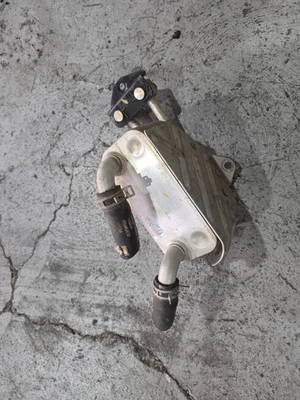 Enfriador de aceite de caja de cambios genuino Ford Ranger 3,2 L TDCi SA2S AB397A095BB 16-22 Foto 1 de 4