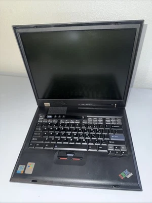 НЕПРОВЕРЕННЫЙ винтажный IBM ThinkPad G40 ТИП: 2388 XP БЕЗ ПРИВОДА БЕЗ ЗАРЯДНОГО УСТРОЙСТВА - 1 ГБ RAM - Изображение 1 из 4