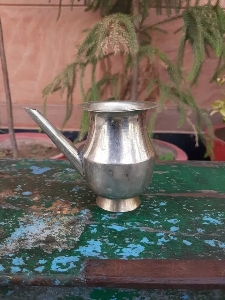Olla Abhisheka de agua con leche de la deidad del templo jainista de plata alemana de colección Foto 1 de 4