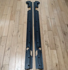 Adaptador de faldón lateral R53 MINI Cooper S JCW Aero placa de montaje soportes izquierda derecha - Imagen 1 de 9