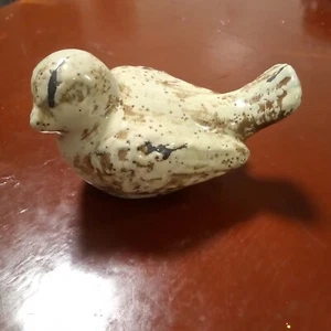 STONEWARE SPECKLED GLAZED BIRD 5''L 3.50''T CREAM AND BROWN - Picture 1 of 7