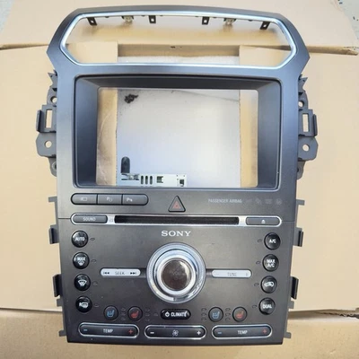 Ford Explorer 2016-2017 calefacción aire acondicionado temperatura radio control panel Foto 1 de 4