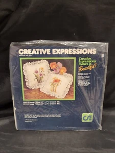 NUEVO Kit de almohada de amapola vintage Creative Expressions 1809 Pansy&1810 7” Crewel - Imagen 1 de 2