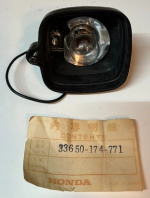 Conjunto de señal de giro trasera izquierda Honda OEM. CT110 C70 Express 50 PA50II 33650-174-771 Foto 1 de 4