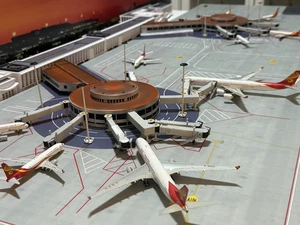 NUOVO 3D stampato 1/400 Capital Airport Terminal 1 non verniciato model kit IN MAGAZZINO - Foto 1 di 10