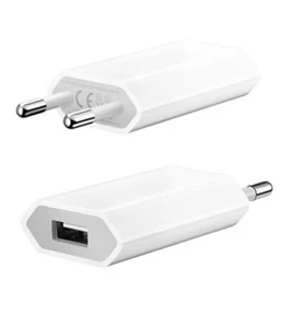 Spina Presa Adattatore Attacco Usb Per Smartphone Cellulare Universale - Foto 1 di 1