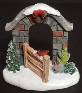 NEW FG Square Christmas Village Arch Gate Like Lemax Holiday Time Dept 56 - Picture 1 of 11