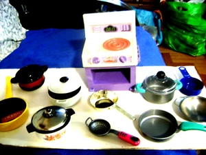 Juego de accesorios de cocina iluminados Barbie Mattel - Imagen 1 de 22