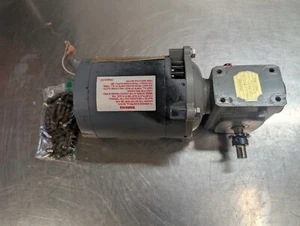 Hardt 3120 Motor, 1/4 HP, w/ 1/50 Ratio Gear Box & Chain (Free Shipping) - Picture 1 of 6