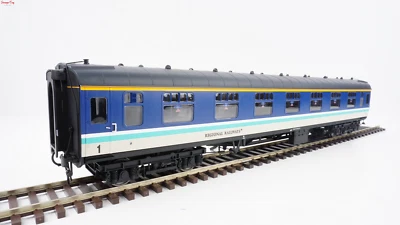 Heljan Mk1 FK Regional Railways B4 Bogies O Gauge  - Image 1 of 3