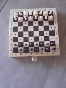 Kleines Reise- Schachspiel zum Stecken - vollständig - gebraucht - Bild 1 von 6
