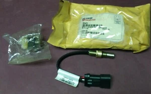 NOS STREET SWEEPER CONVEYOR SPEED SENSOR KIT ELGIN 1053297 SAUER DANFOSS - Picture 1 of 6