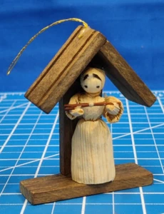 Vintage Corn Husk Woman Ornament Handmade Czech Folk Art 42351 - Picture 1 of 6