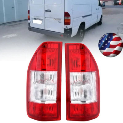 Par de luces traseras izquierda y derecha freno 1995-2003 2004 2005 2006 para Sprinter 2500 3500 Foto 1 de 4