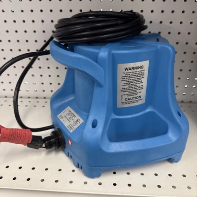 Little Giant 577301 Automatic 1700 GPH Swimming Pool Winter Cover Water Pump  - image 1 of 4