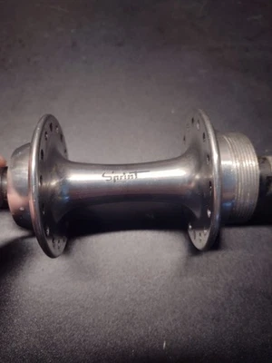 Buje trasero Suntour Sprint 126 mm 32° rueda libre plateada Foto 1 de 4