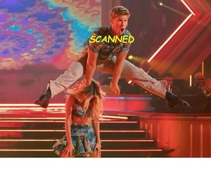Dancing With The Stars Robert Irwin & Witney Carson Bild #4354 - Bild 1 von 1