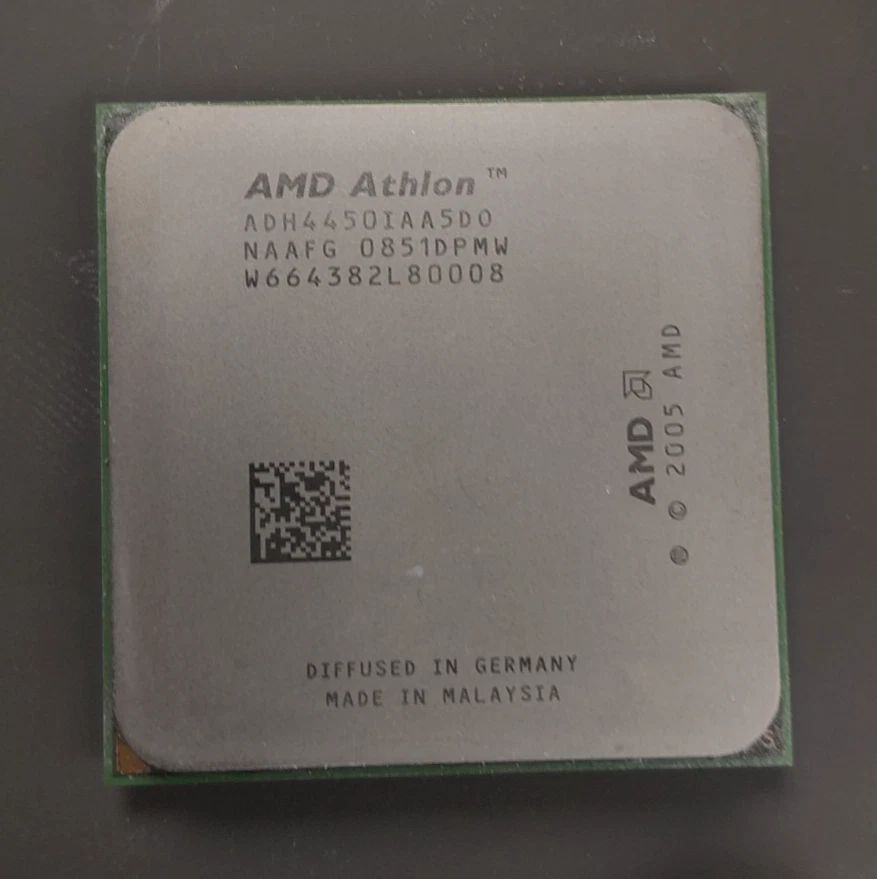AMD Athlon 64 X2, 2-Core 2-Threads CPU 2.3 GHz ADH445OIAA5DQ 2005 - Image 1 of 2