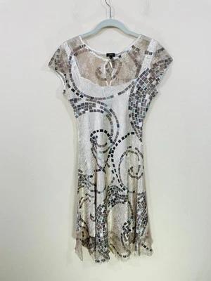 Vestido KOMAROV Talla L Midi Floral Arrugado Gasa Manga Gorra Marrón Mosaico Patrón Foto 1 de 4