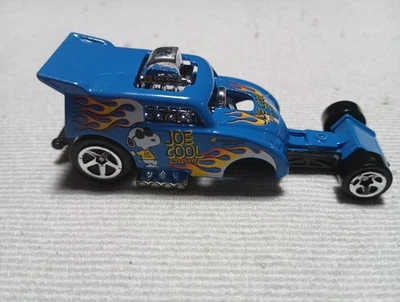 Hot Wheels Peanuts Snoopy as Joe Cool Altered Ego 2017 Kroger 2/6 отдельная упаковка MC - Изображение 1 из 4