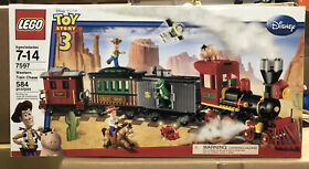 Lego 7597 Western Train Chase- Toy Story 3 - New Sealed - Woody Jessie Buzz