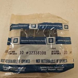 Lot Of 9 NOS OEM Genuine GM Multi-Purpose Retainer 12338108  - Foto 1 di 3
