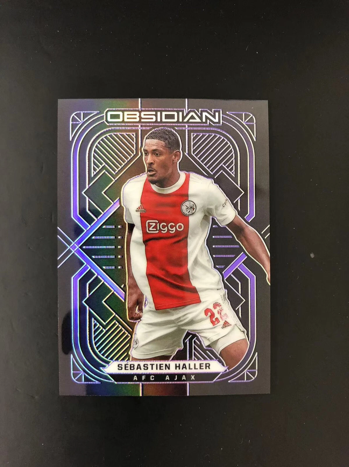 21-22 Panini Obsidian Sebastien Haller Purple 17/30 Ajax France