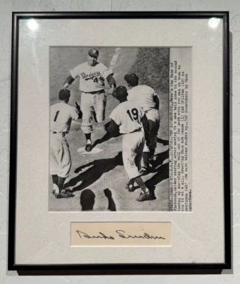 Duke Snider Cut Signature Framed with Photo & News Paper Clipping Dodgers - Image 1 of 3